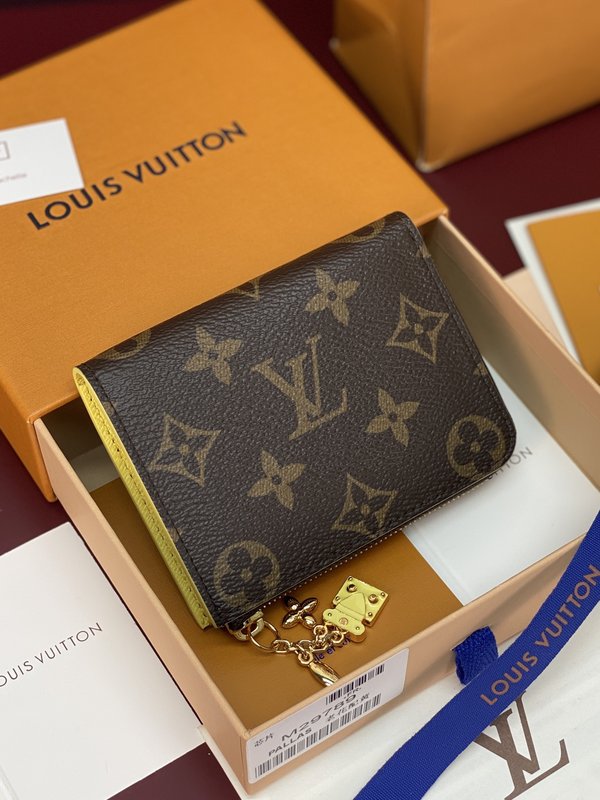 LV Noa 모노그램 짧은 지퍼 동전지갑 001-274277