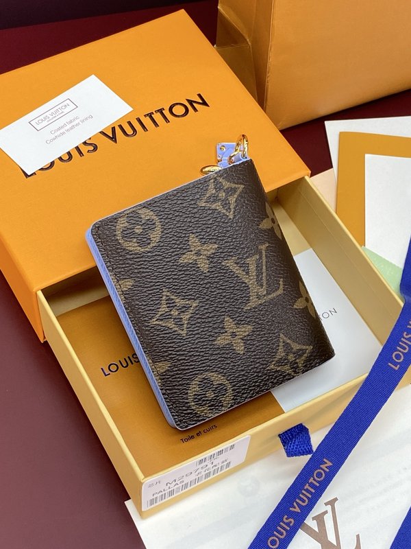 LV CHARMS 포켓 카드지갑 001-274279