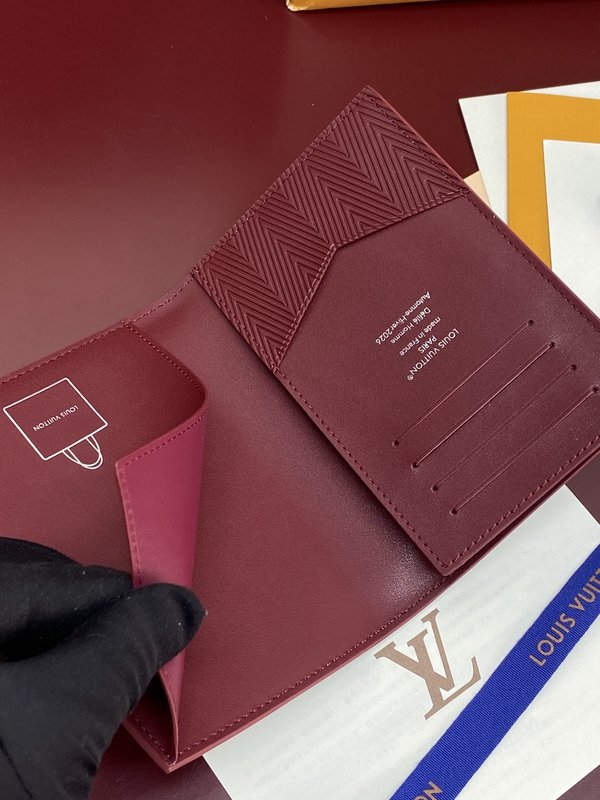 LV 패키징 가죽 여권 케이스 001-274315