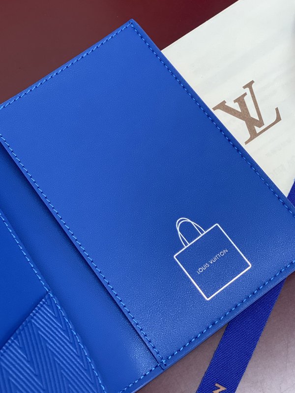 LV 가죽 여권 케이스 파란색 001-274316