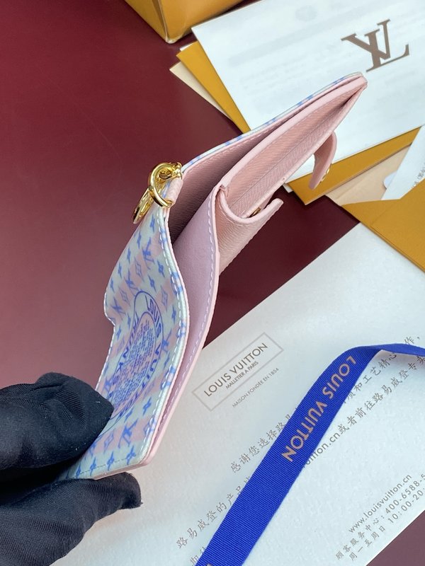 LV CHARMS 포켓 지갑 001-274324
