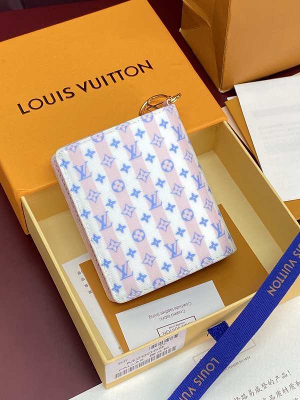 LV CHARMS 포켓 지갑 001-274324