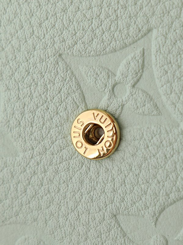 LV Rainbow Rosalie 동전지갑 001-274330