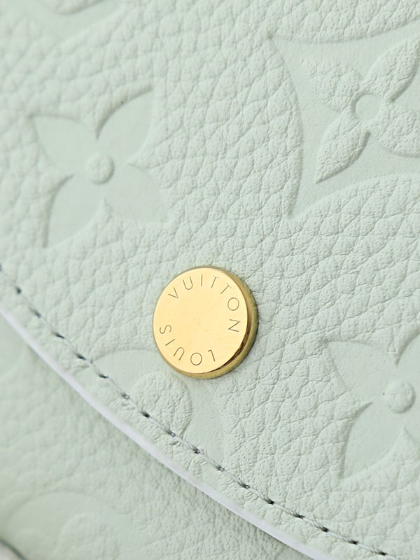 LV Rainbow Rosalie 동전지갑 001-274330