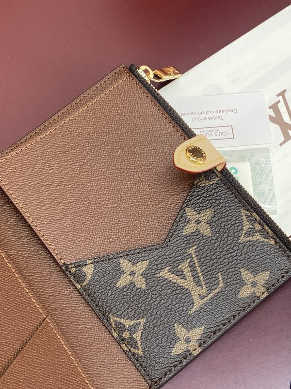LV 모노그램 여권 케이스 001-274361
