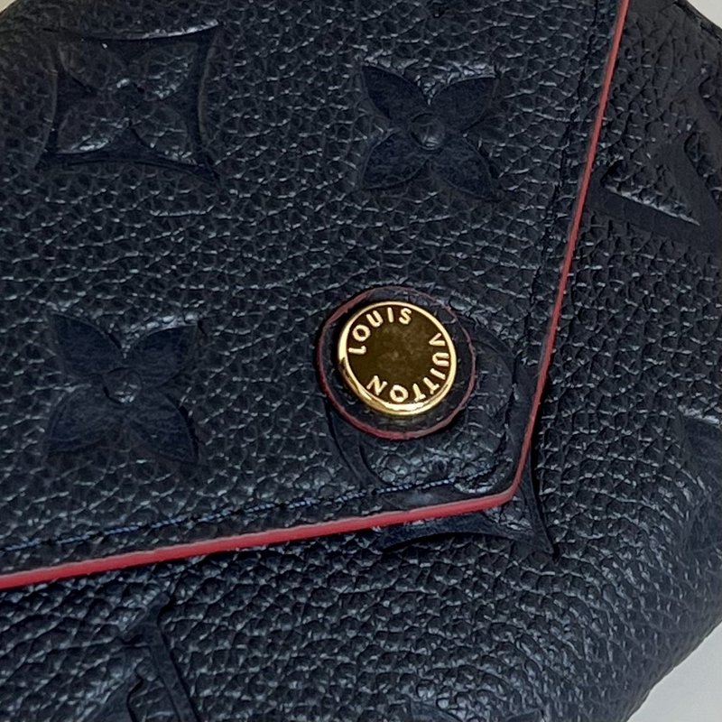 엠보싱 가죽 지갑 12×9 cm 001-274373
