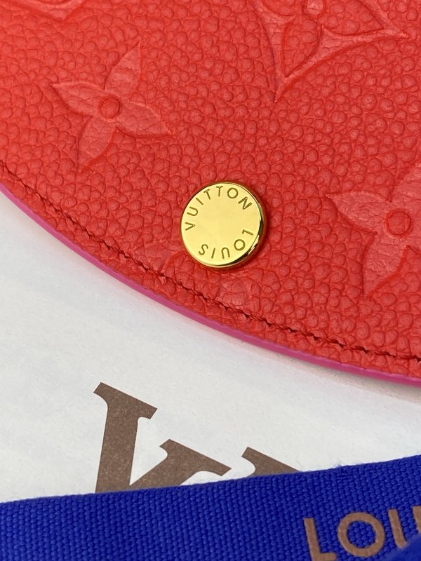 LV ROSALIE 지갑 001-274432