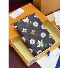 LV 모노그램 플라워 패스포트 케이스 001-274439
