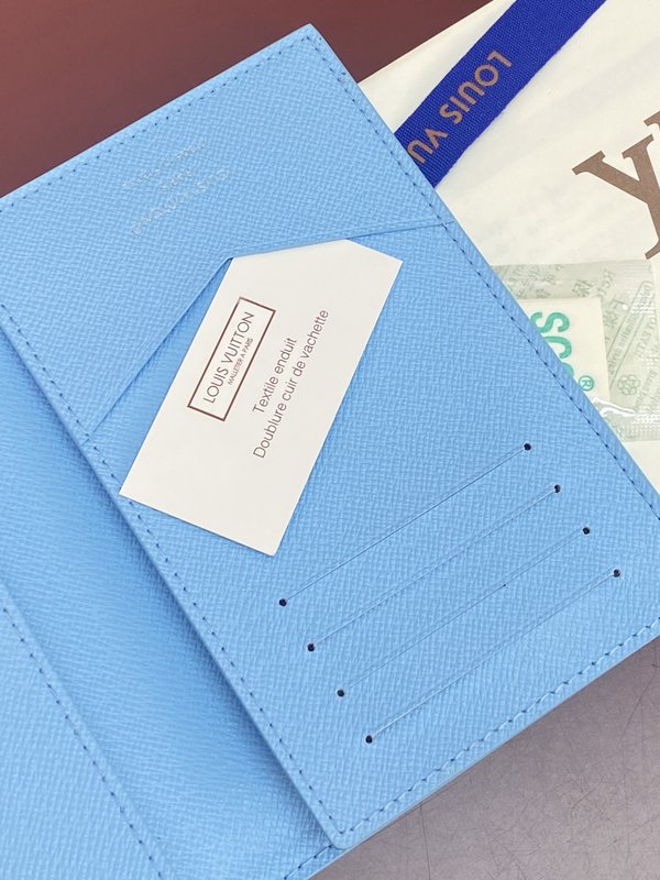 LV 모노그램 캔버스 여권 케이스 001-274501