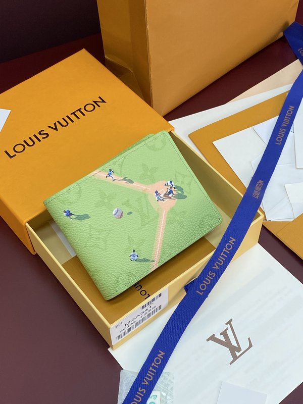 LV 아보카도 그린 슬렌더 지갑 001-274509