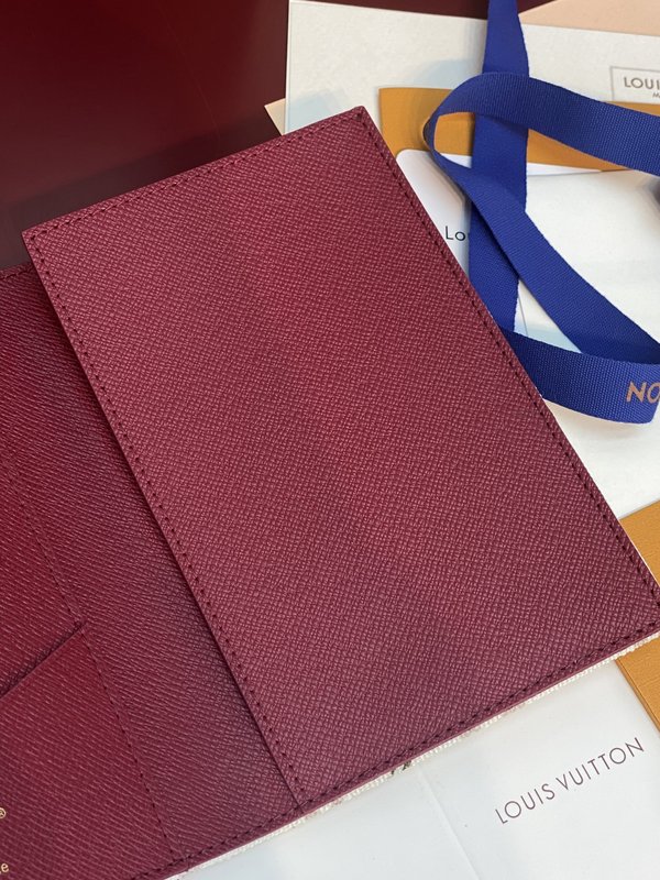 LV 모노그램 듄 여권 케이스 001-274546