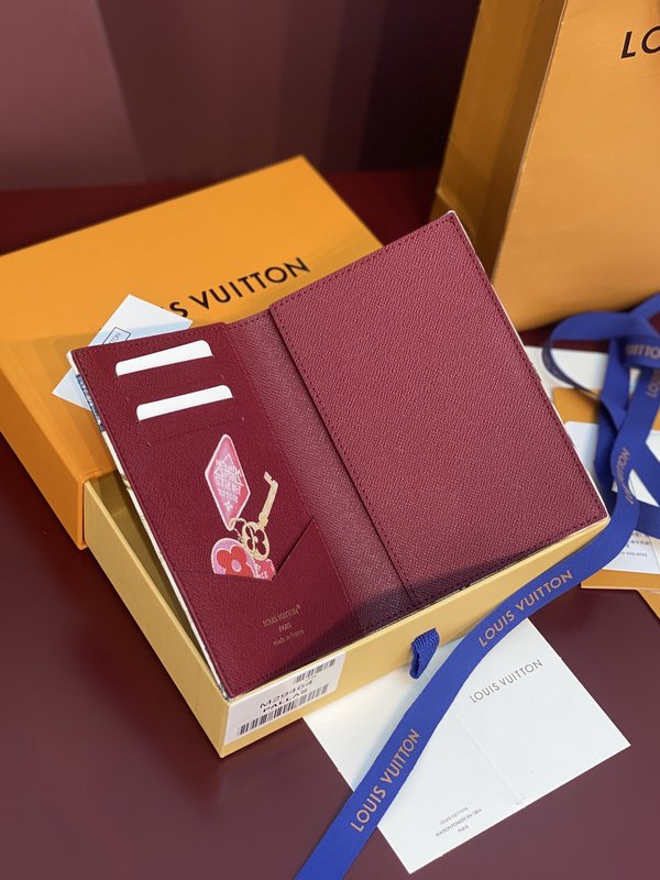 LV 모노그램 듄 여권 케이스 001-274546