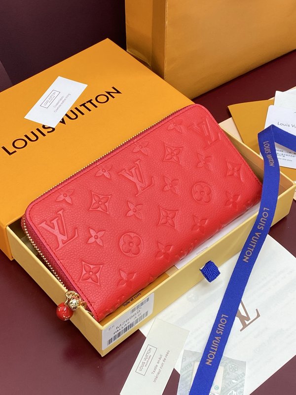 LV Zippy 지퍼 지갑 001-274574