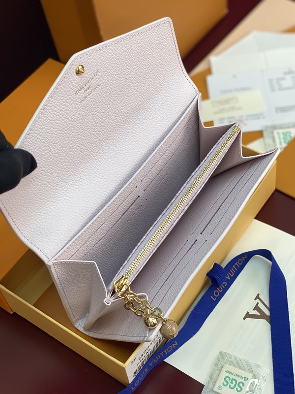 LV 모노그램 엠프렝트 사라 지갑 001-274583