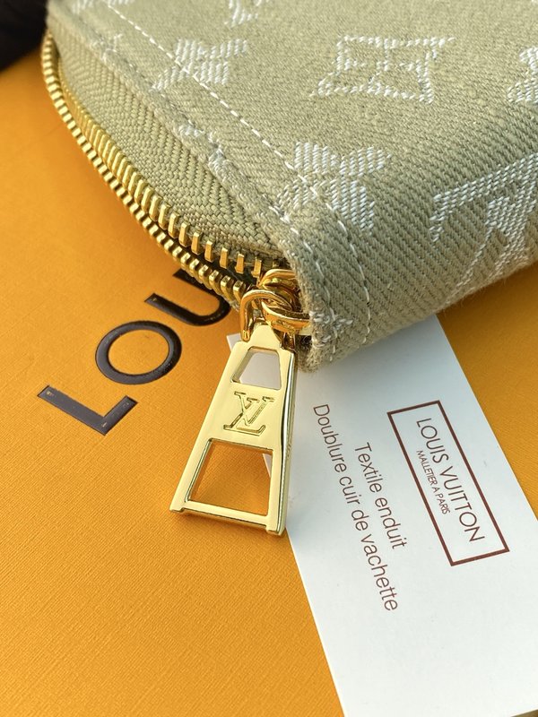 LV Zippy 지퍼 지갑 데님 그린/브라운 001-274589