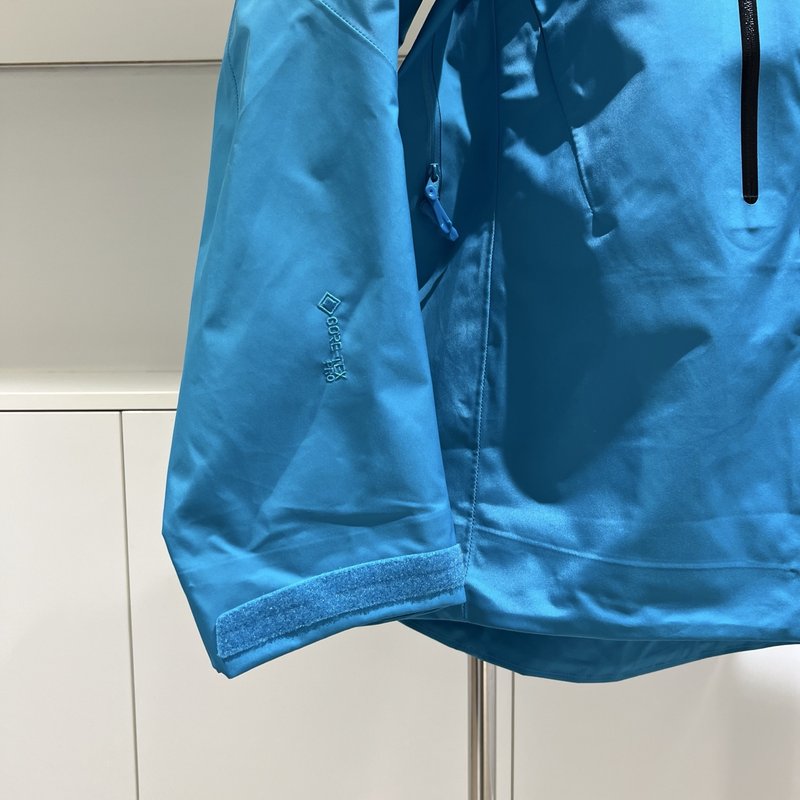 ARC'TERYX SV 알파 시리즈 하드쉘 자켓 001-274853