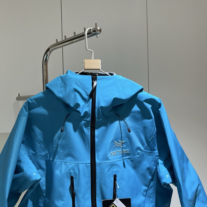 ARC'TERYX SV 알파 시리즈 하드쉘 자켓 001-274853