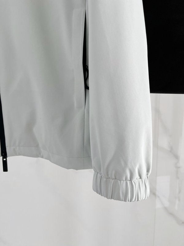 로에베 25FW 후드 다운 자켓 001-274938
