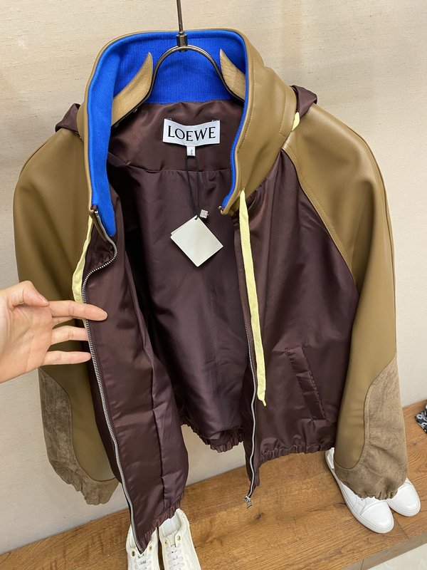 Loewe 봄맞이 가죽 패치 지퍼 자켓 001-274977