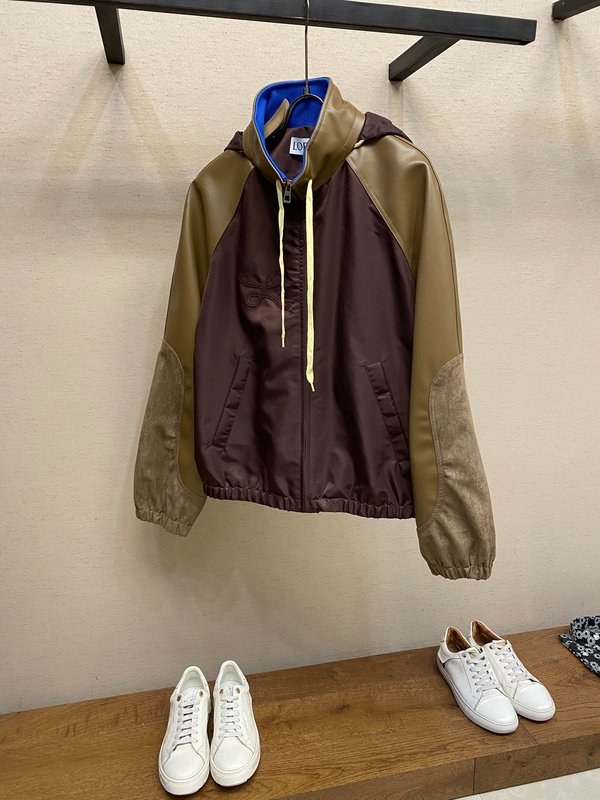 Loewe 봄맞이 가죽 패치 지퍼 자켓 001-274977