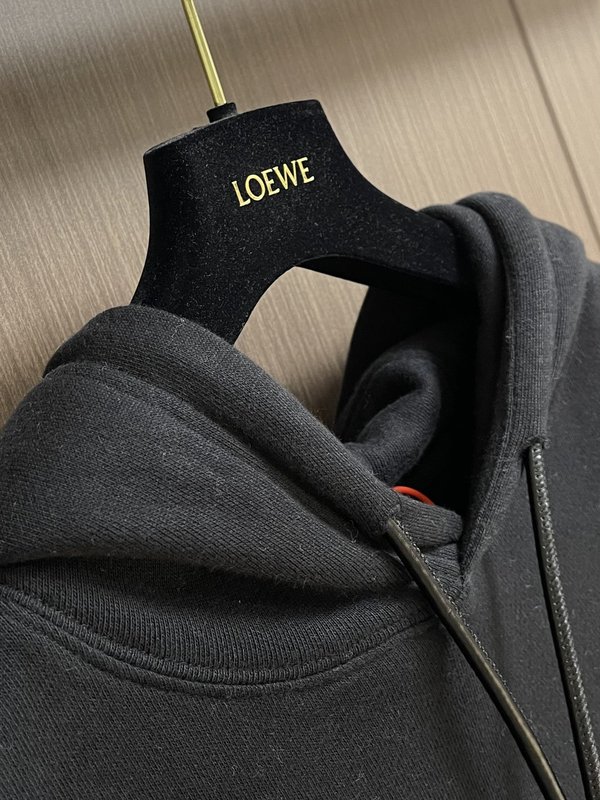 LOEWE 가죽 매듭 자수 후드티 001-274980