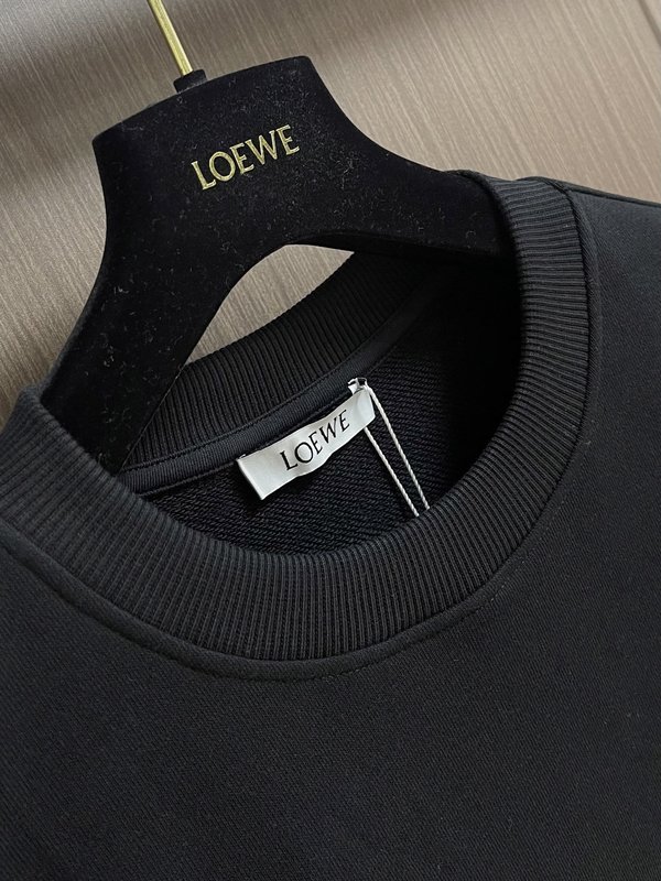 Loewe 아나그램 포켓 라운드넥 스웨트셔츠 001-275007