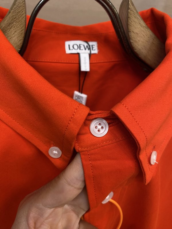 로에베 아나그램 투톤 자수 셔츠 001-275014