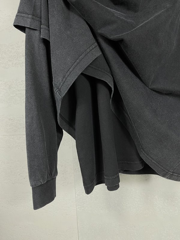 발렌시아가 콜라 로고 투피스 롱슬리브 티셔츠 001-275085