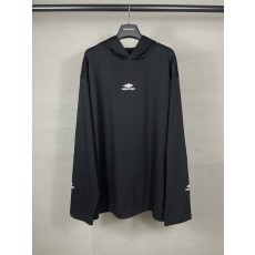 발렌시아가 레터링 로고 자수 후드 롱슬리브 티셔츠 001-275098