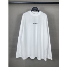 발렌시아가 클래식 레터 자수 긴팔 티셔츠 001-275125
