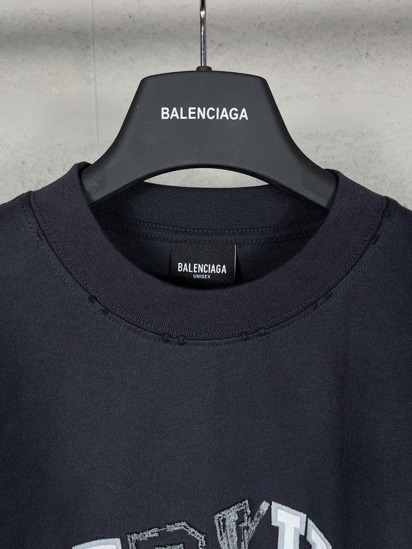 BALENCIAGA 그래피티 로고 반팔 티셔츠 001-275161