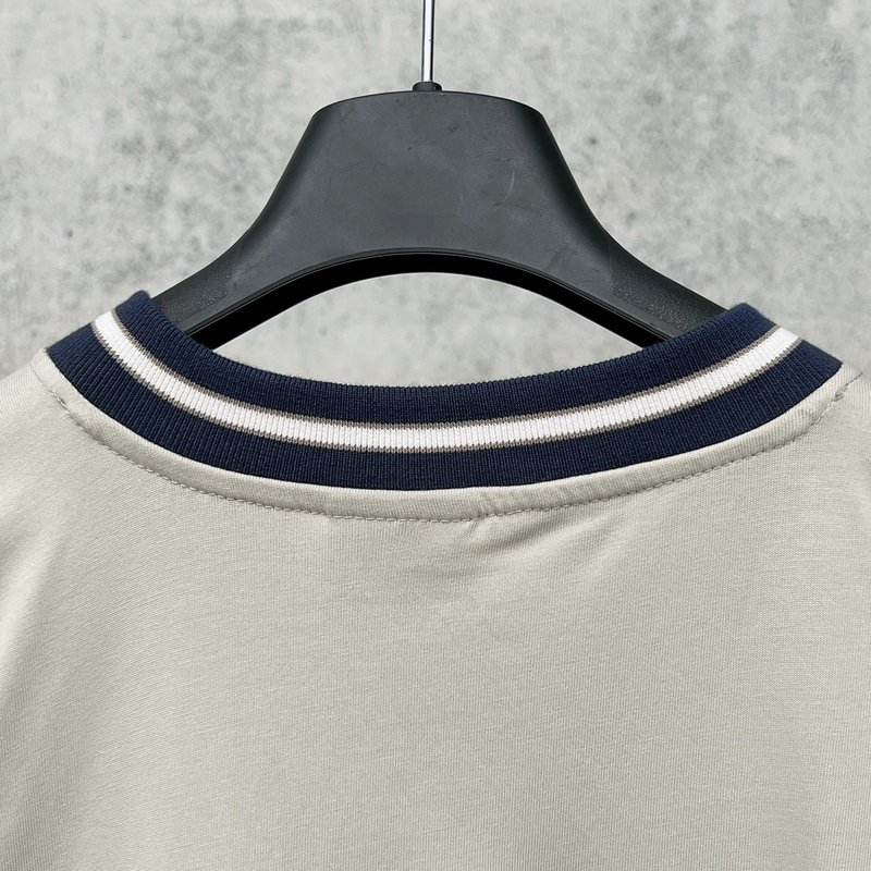 발렌시아가 리브 V넥 자수 긴팔 티셔츠 001-275187