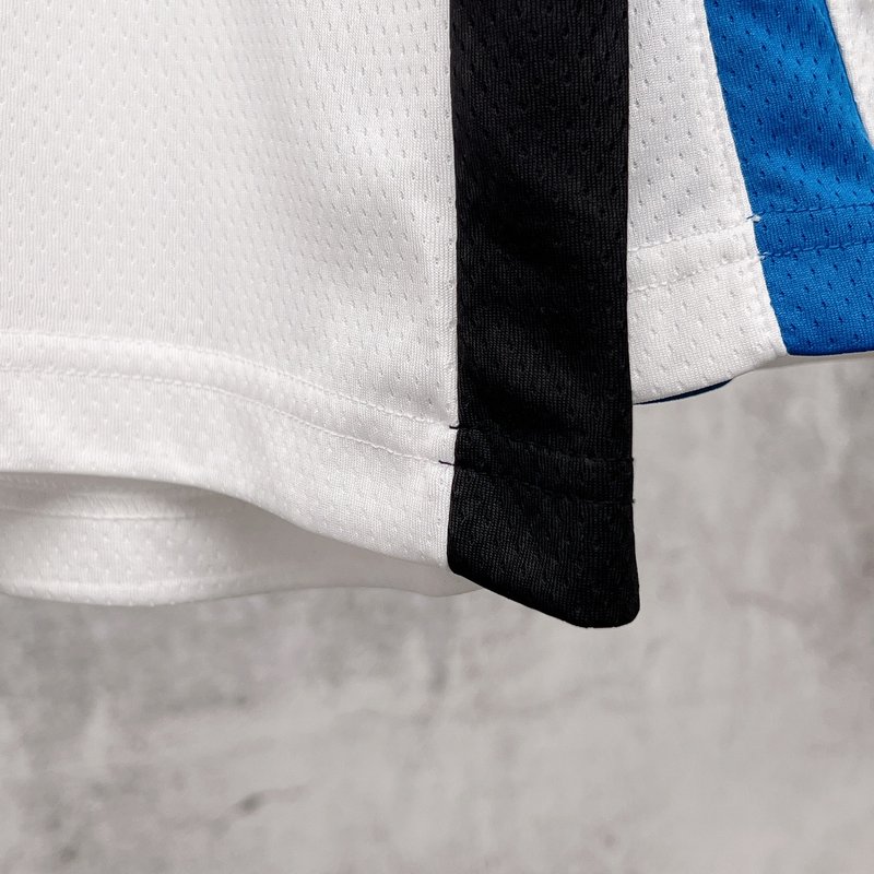 발렌시아가 NBA 콜라보 오버사이즈 컬러 블록 긴팔 티 001-275190
