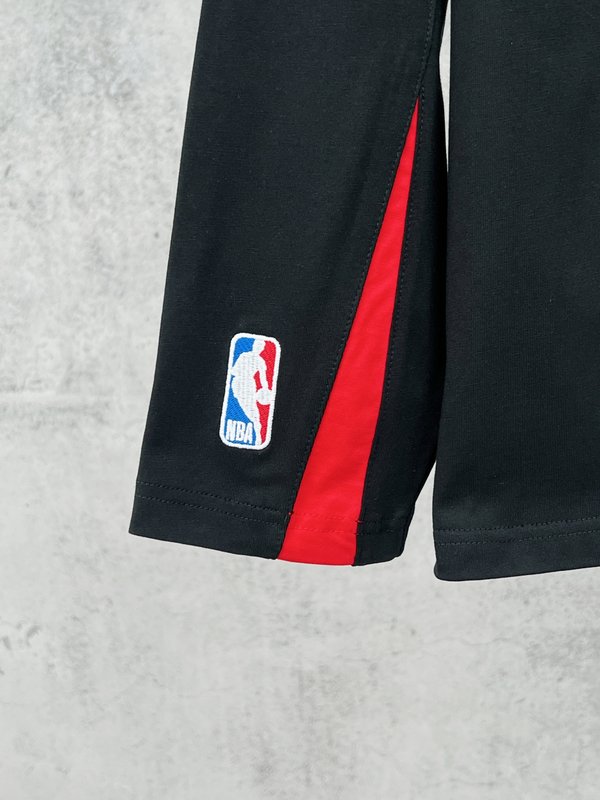 BALENCI*GA SS26 NBA 콜라보 오버핏 롱슬 001-275193
