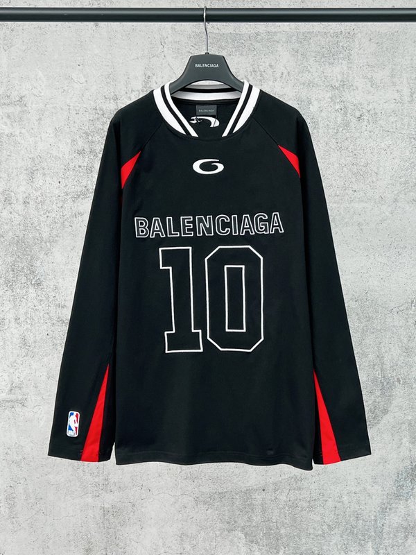 BALENCI*GA SS26 NBA 콜라보 오버핏 롱슬 001-275193
