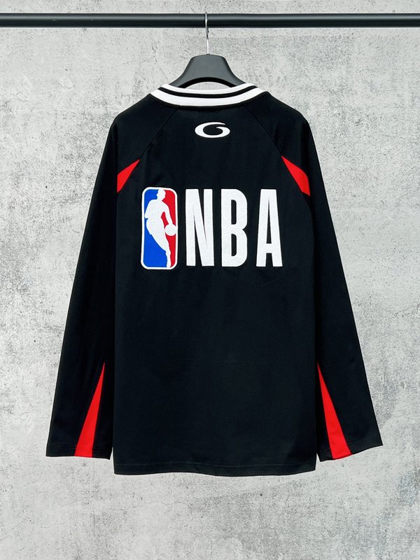 BALENCI*GA SS26 NBA 콜라보 오버핏 롱슬 001-275193