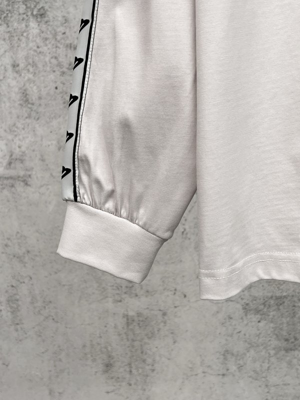 BALENCIAGA 25 신상 워싱 오래된 긴팔 티셔츠 001-275199
