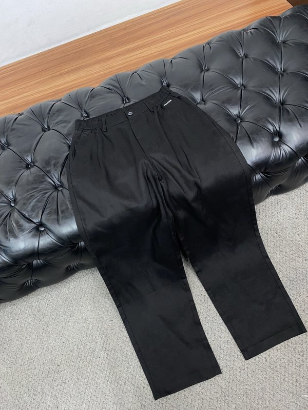 프라다 스트레이트 루즈 캐주얼 팬츠 001-275449