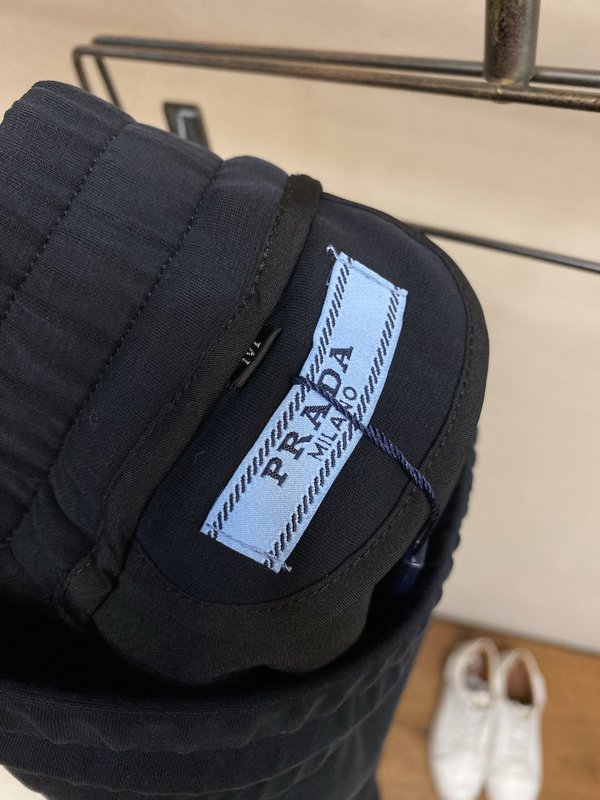 프라다 남성 캐주얼 반바지 001-275488
