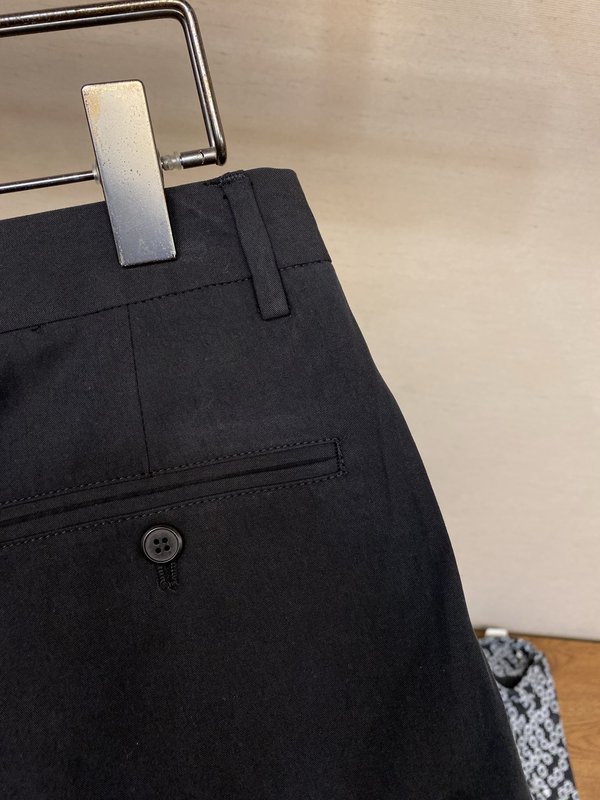 Prada 로고 키링 팬츠 001-275497