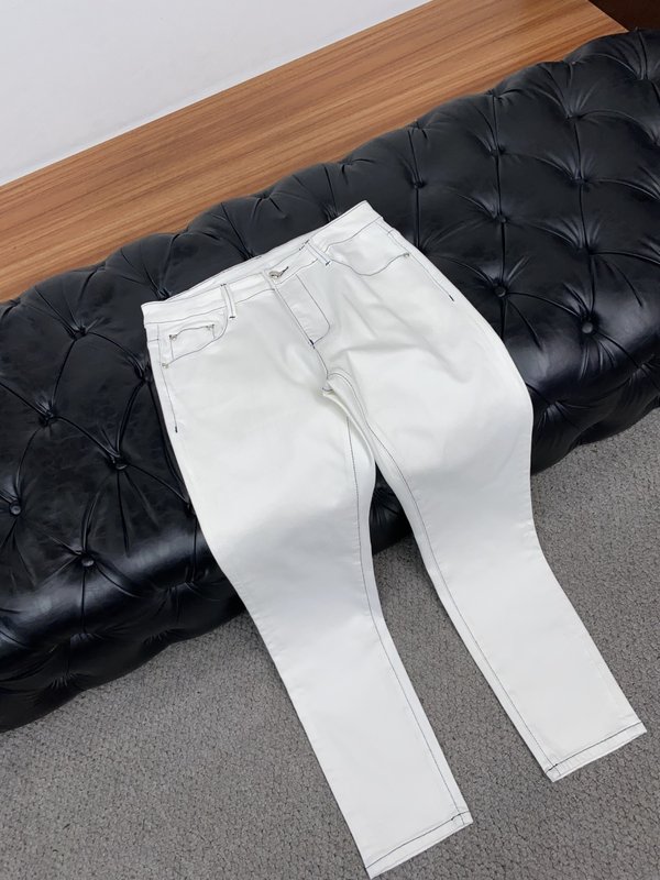 LP 노루피안야 탄력 있는 편안한 청바지 001-275527