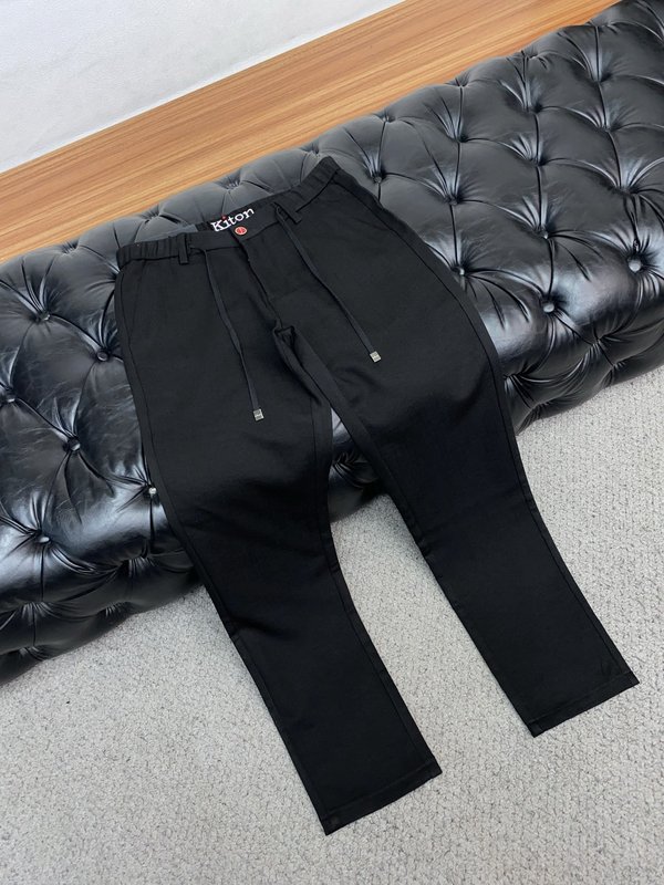Kiton 2026 S/S 남성 정장 캐주얼 바지 001-275570