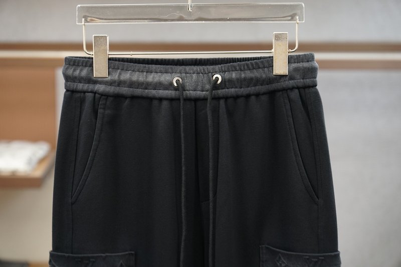 LV 남성 캐주얼 팬츠 면 스판 001-275623