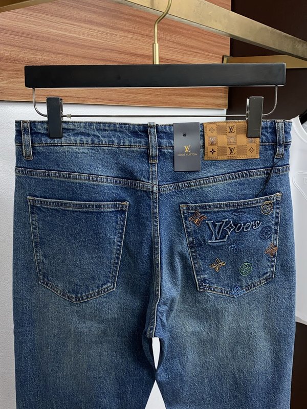 루이비통 슬림 스트레이트 청바지 001-275646
