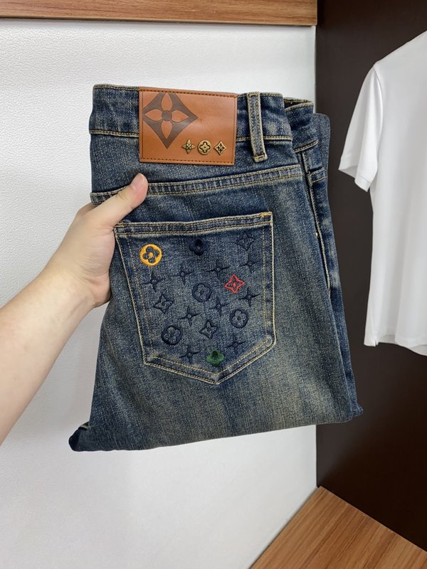 루이비통 슬림 스트레이트 청바지 001-275699