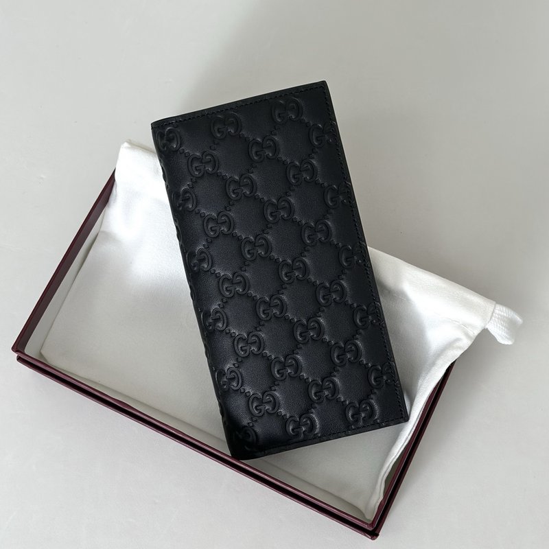 GUCCI 블랙 엠보싱 지갑 001-275760