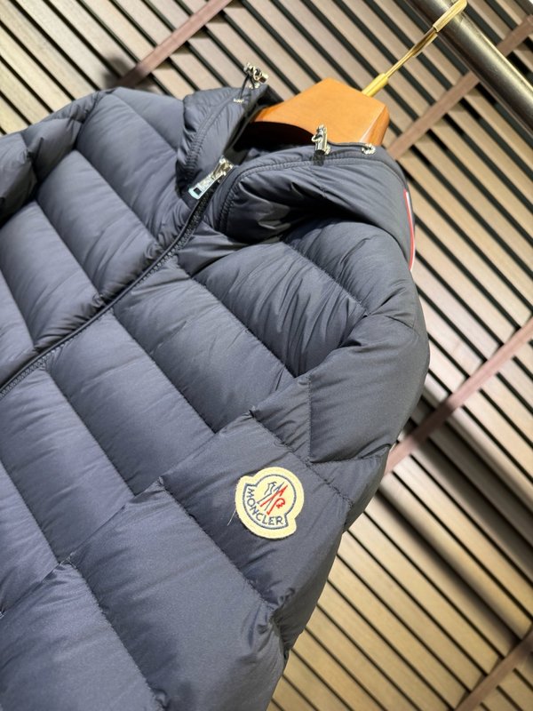 몽콜 다운 재킷 001-275833