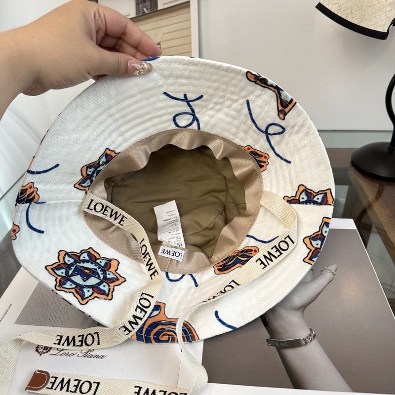 로에베 신상 버킷햇 정품 001-275892