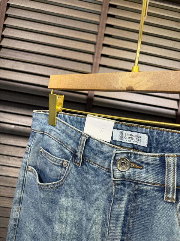 Brounello Cucinelli 신상 청바지 001-275940