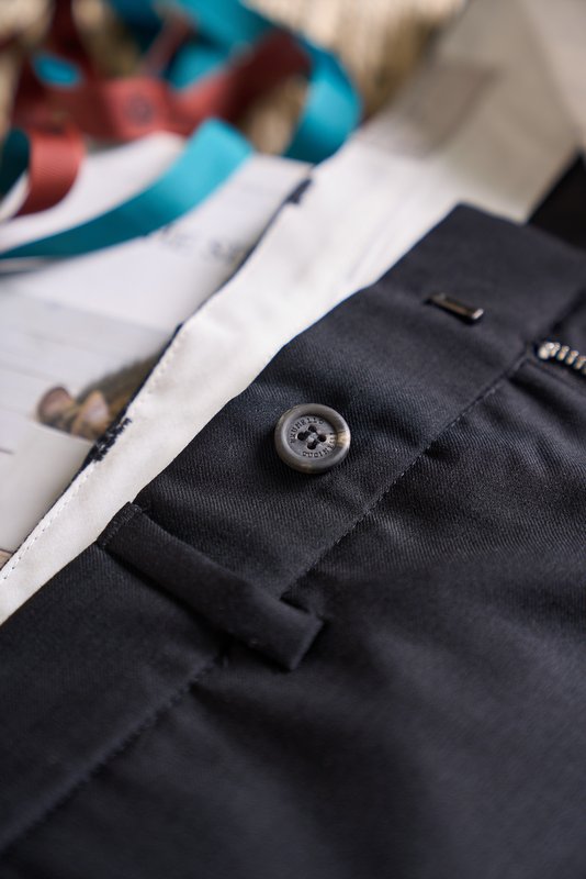 Brunello Cucinelli 버진 울 슬랙스 001-275944